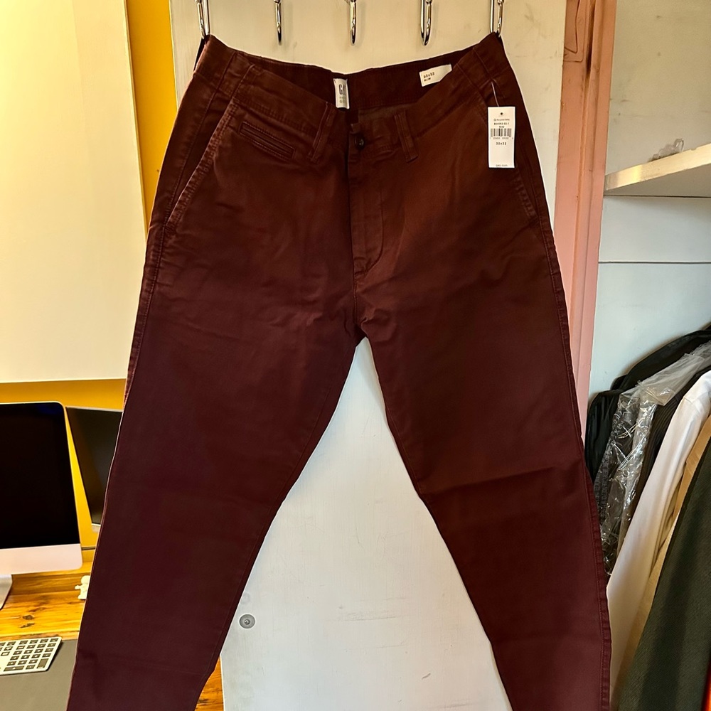 NWT GAP for Good Mens Pants Slim Fit 30x32